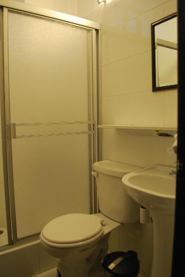 גוויאקיל Casa De Romero מראה חיצוני תמונה