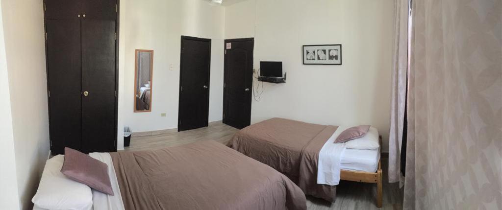 גוויאקיל Casa De Romero מראה חיצוני תמונה